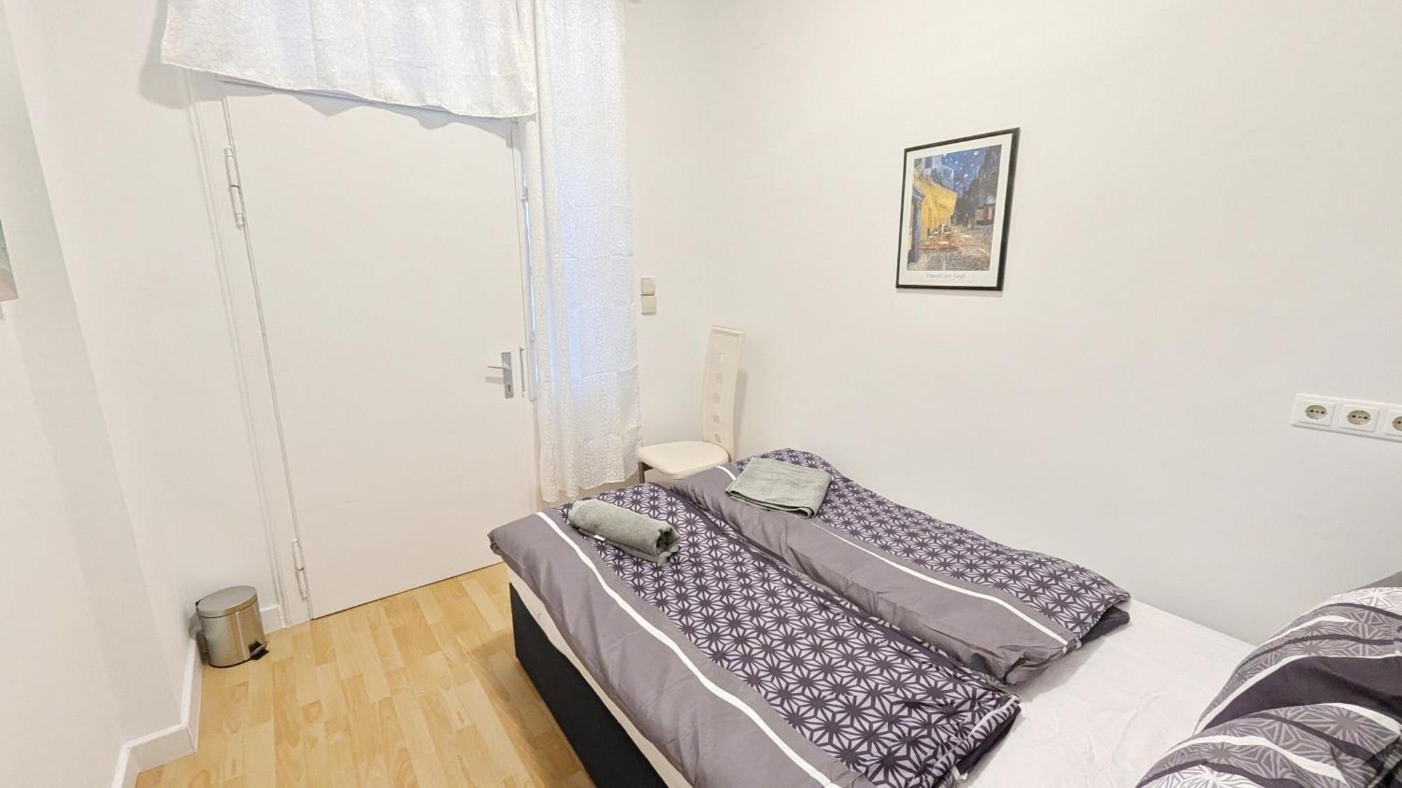 Cozy Rooms In Lugner City Area Wina Bagian luar foto